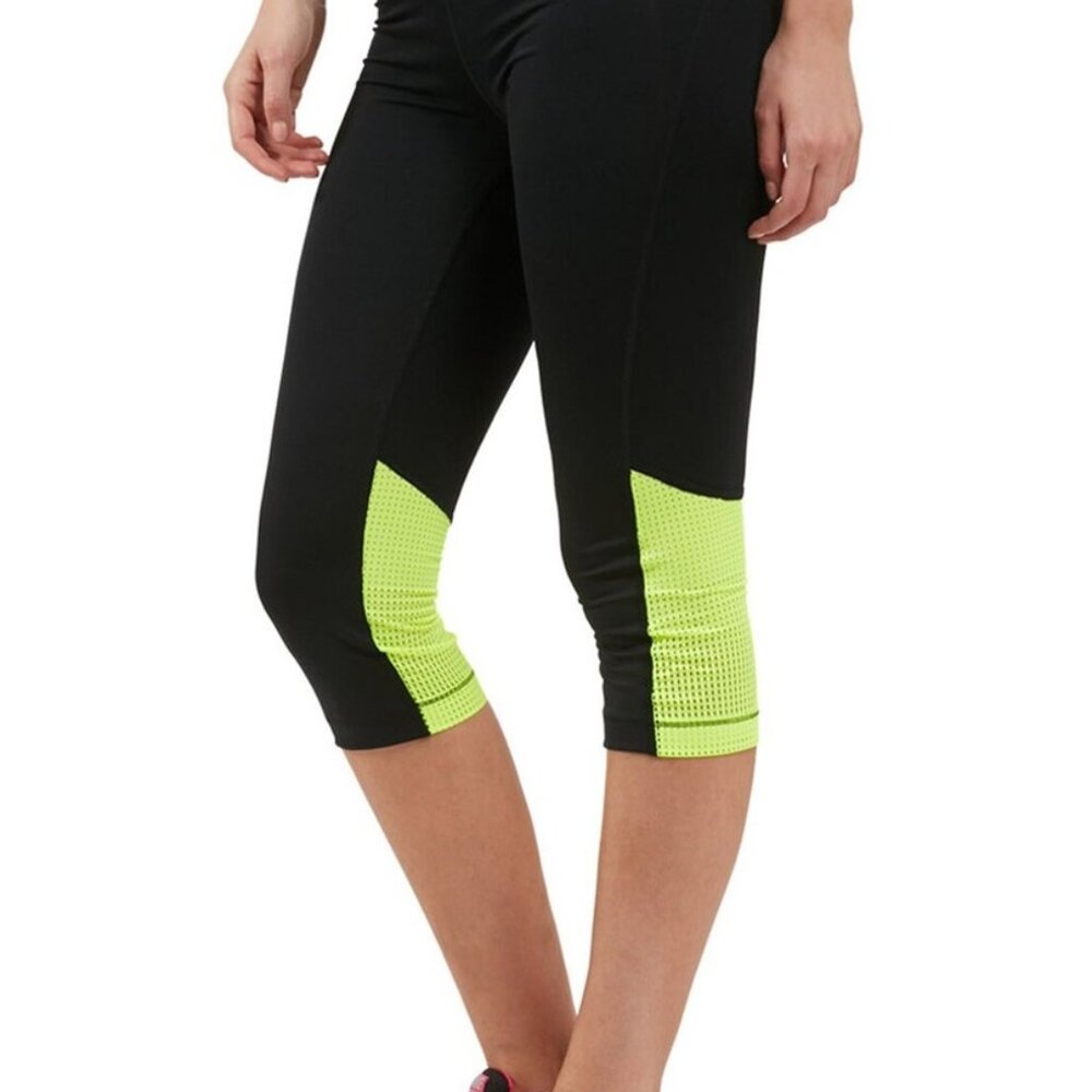 NWT Nike Pro Hypercool Dri-Fit Compression Capri Leggings Women Large Black Volt
